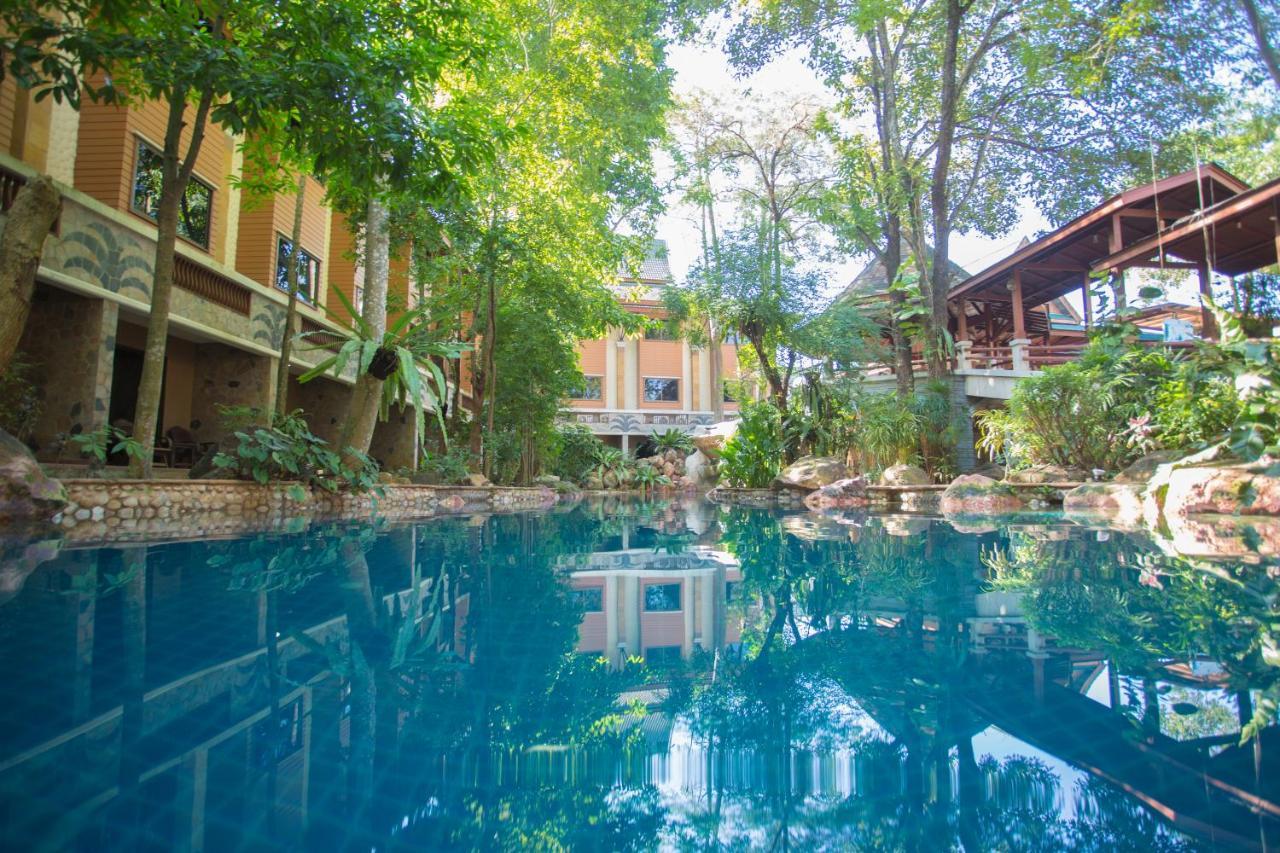 100 Islands Resort & Spa Surat Thani Exterior foto